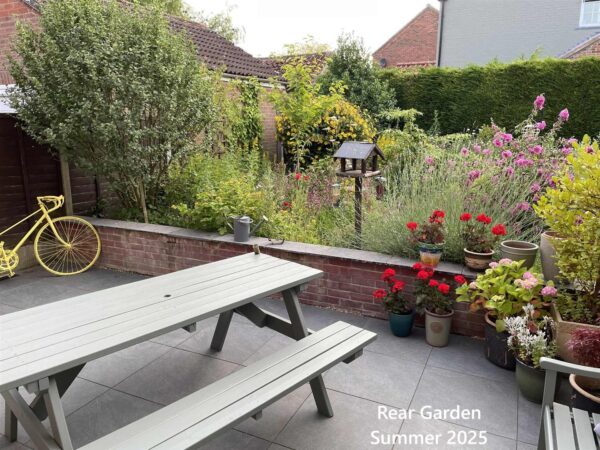 Tare Cottage, Main Street, Caunton, Newark