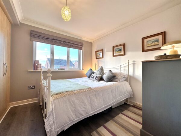 Saucemere Drive, Newark