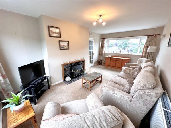 Queen Street, Balderton, Newark