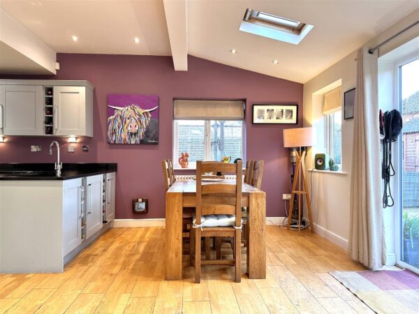 Saucemere Drive, Newark