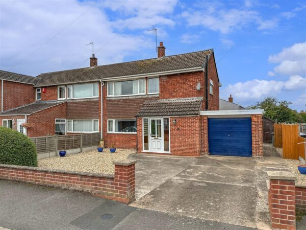 Queen Street, Balderton, Newark