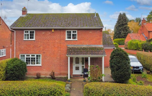 Tare Cottage, Main Street, Caunton, Newark