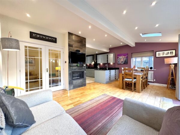 Saucemere Drive, Newark