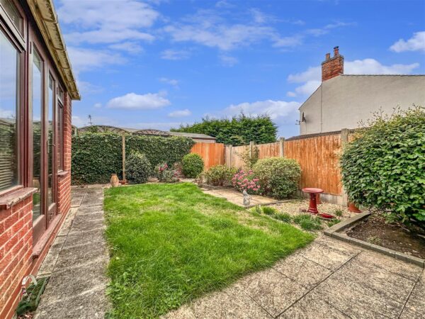 Queen Street, Balderton, Newark