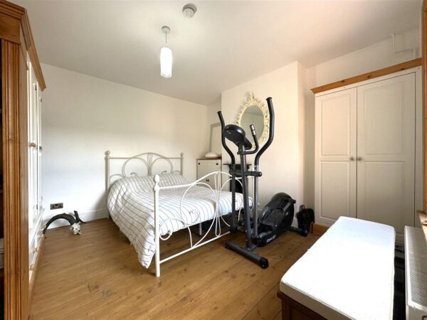 Newton Street, Newark