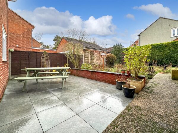 Tare Cottage, Main Street, Caunton, Newark