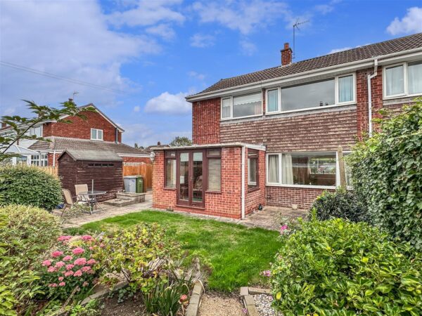 Queen Street, Balderton, Newark