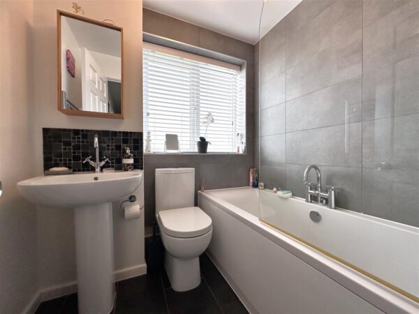 Rowan Way, New Balderton, Newark