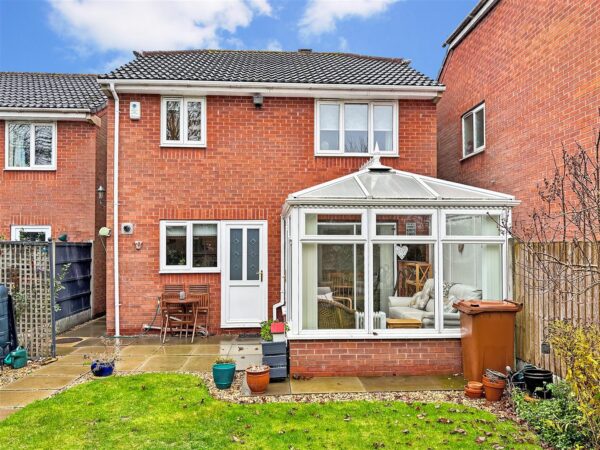 Howards Gardens, New Balderton, Newark