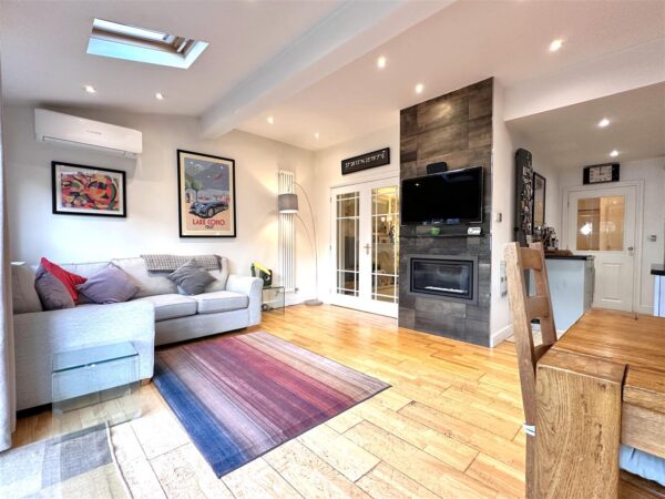 Saucemere Drive, Newark