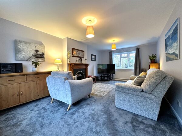 Tare Cottage, Main Street, Caunton, Newark