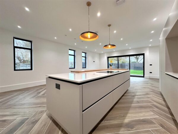 Bespoke New Home, High Street, Swinderby, Lincoln