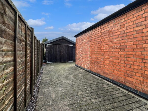 Rupert Crescent, Newark