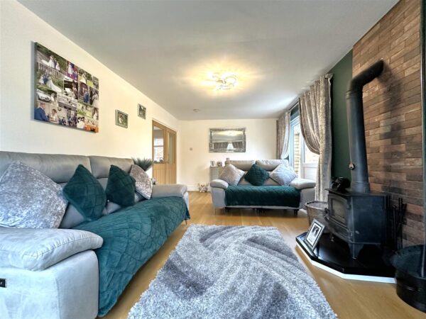 Macaulay Drive, Balderton, Newark