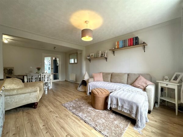 Stonelea Close, Branston, Lincoln