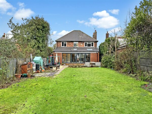 Church Road, Saxilby, Lincoln