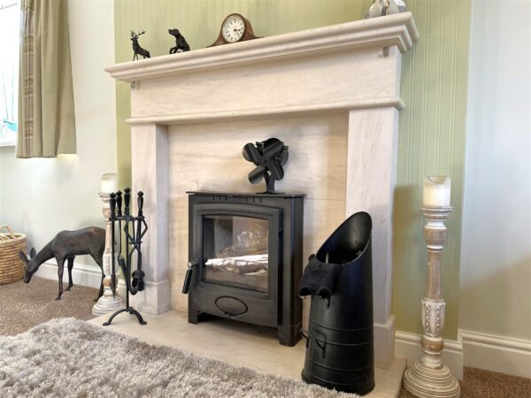 Vale View, Dry Doddington, Newark