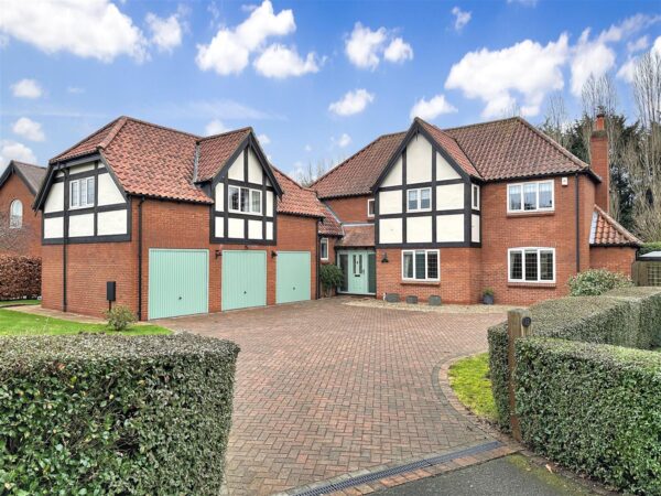 Chantry Lodge, Glebe Park, Balderton, Newark