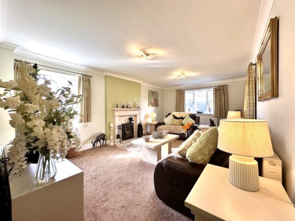 Vale View, Dry Doddington, Newark