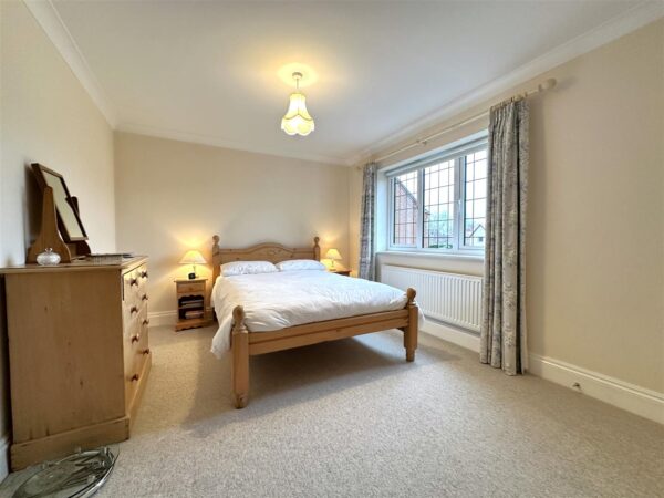 Chantry Lodge, Glebe Park, Balderton, Newark