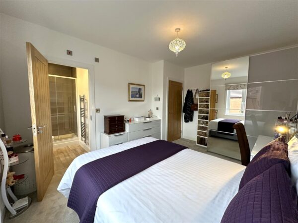 Green Avenue, Newark