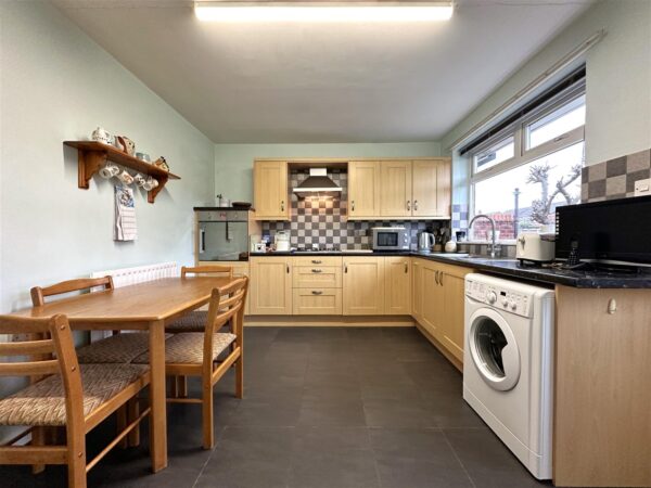 Bowbridge Road, Newark