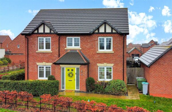 Ribbon Pond Drive, Middlebeck, Newark