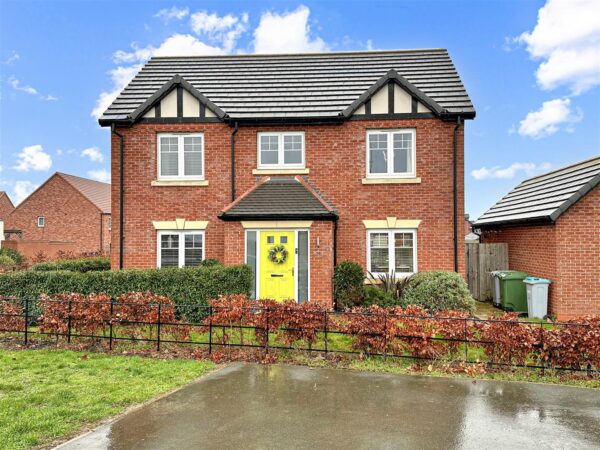 Ribbon Pond Drive, Middlebeck, Newark