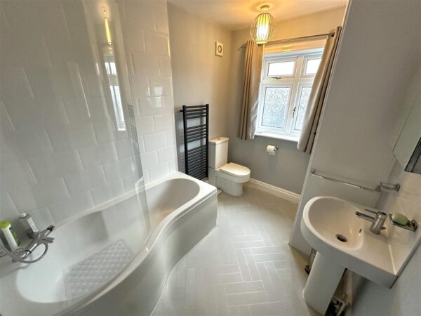 Rupert Crescent, Newark