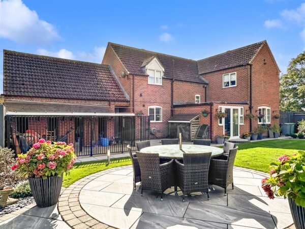 Vale View, Dry Doddington, Newark