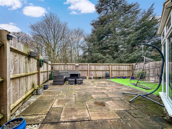 Cameron Lane, Fernwood, Newark