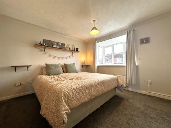 Stonelea Close, Branston, Lincoln