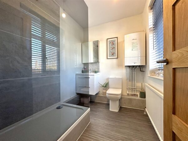 Church Road, Saxilby, Lincoln