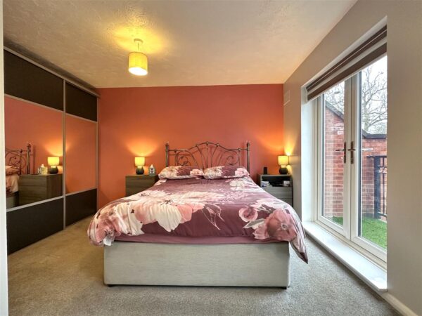 Cameron Lane, Fernwood, Newark