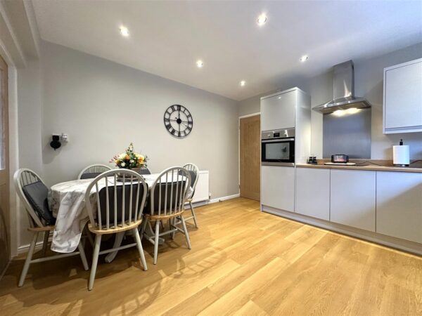 Macaulay Drive, Balderton, Newark