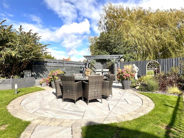 Vale View, Dry Doddington, Newark