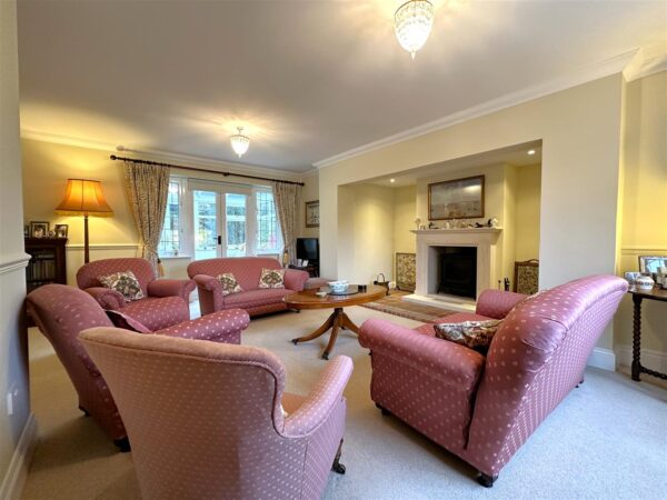 Chantry Lodge, Glebe Park, Balderton, Newark