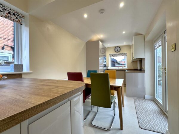 Rupert Crescent, Newark