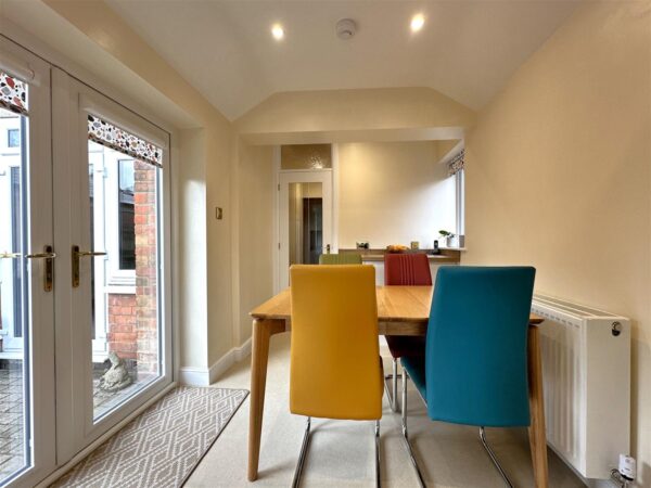 Rupert Crescent, Newark