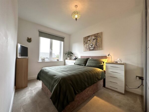 Green Avenue, Newark