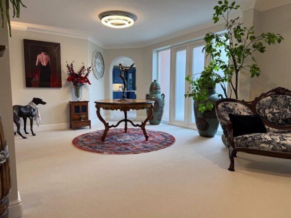 Collinson Lane, Fernwood, Newark