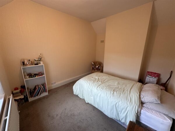 Eastern Terrace Lane, Newark