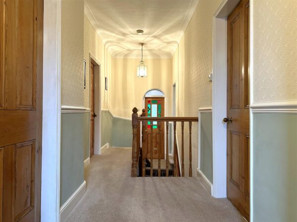 Victoria Street, Newark