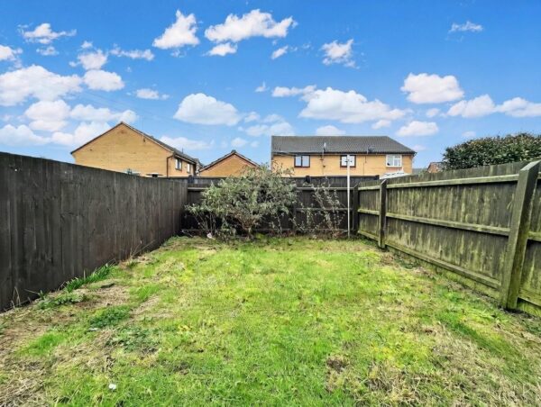 Cardinal Hinsley Close, Newark