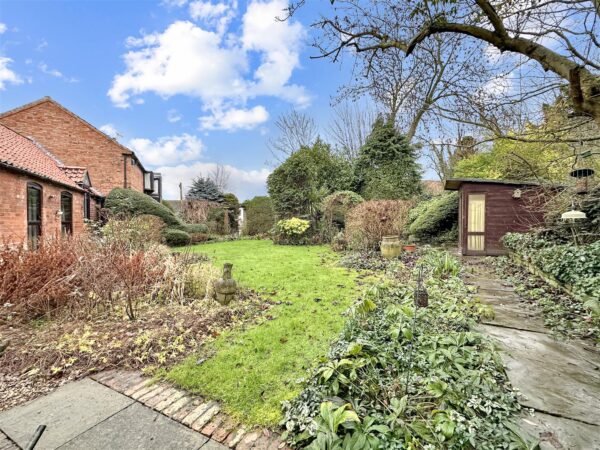 Old Church Barn, Top Street, Elston, Newark