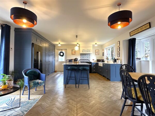 Rectory Lane, Claypole, Newark