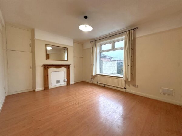 Bowbridge Road, Newark