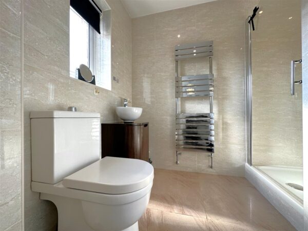 Blackbrook Road, Newark