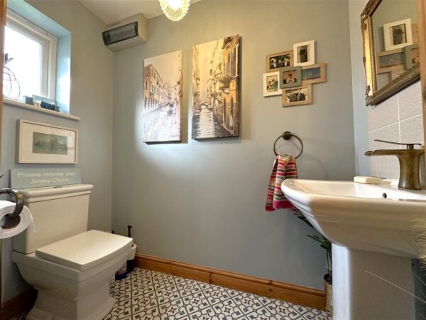 Rectory Lane, Claypole, Newark