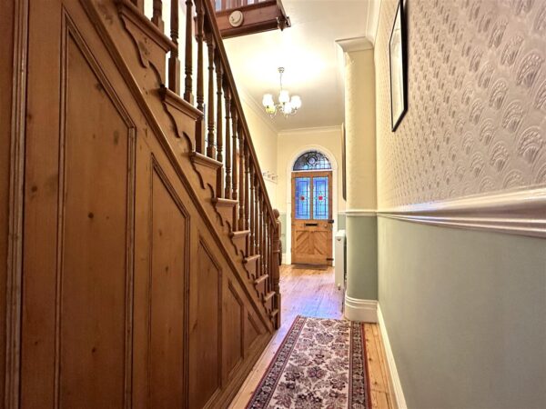 Victoria Street, Newark